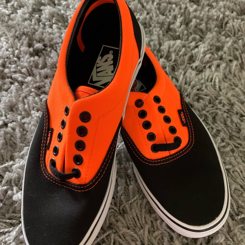 Vans Sneakers